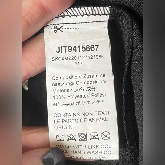 SHEIN Curve Women’s Plus Size Blouse - Picture 6 of 7